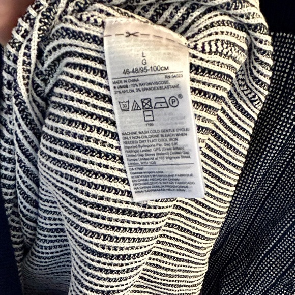 Banana Republic skirt - Picture 3 of 7